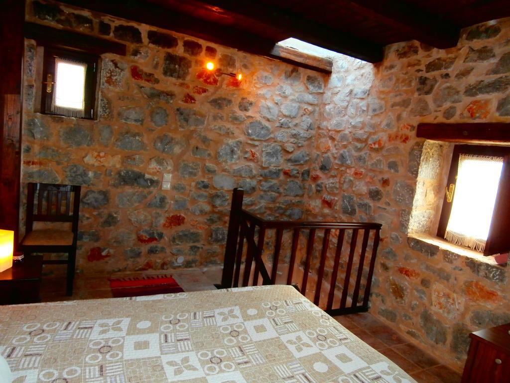 Pirgoi Edem Hotel Pírgos Dhiroú Szoba fotó